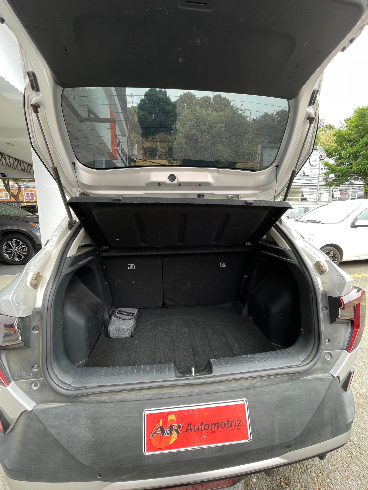 KIA K3 CROSS EX 1.4, 2025