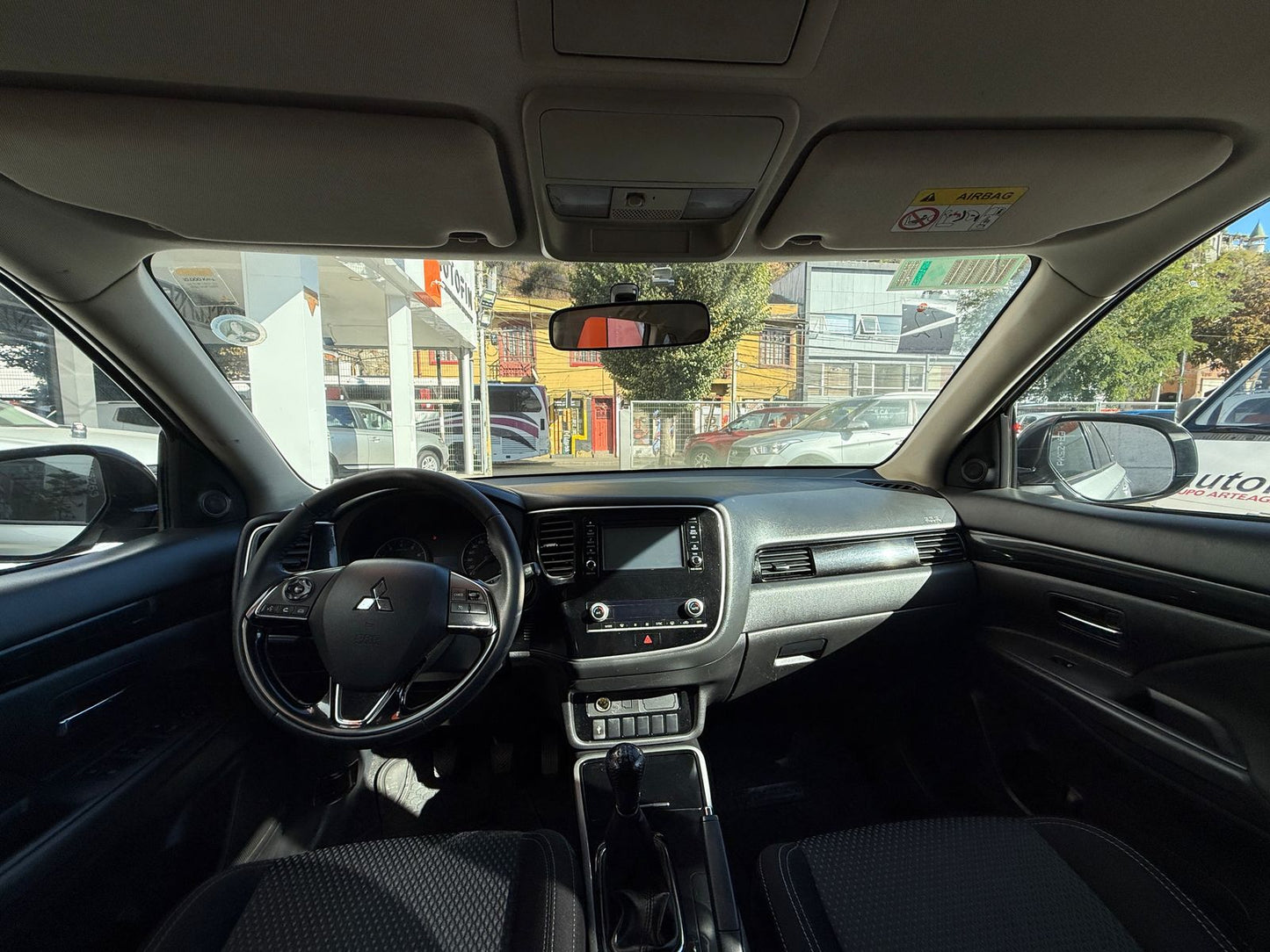 MITSUBISHI OUTLANDER 2.0, 2021