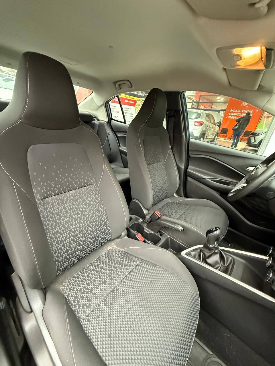 CHEVROLET ONIX NB LT 1.0T, 2022