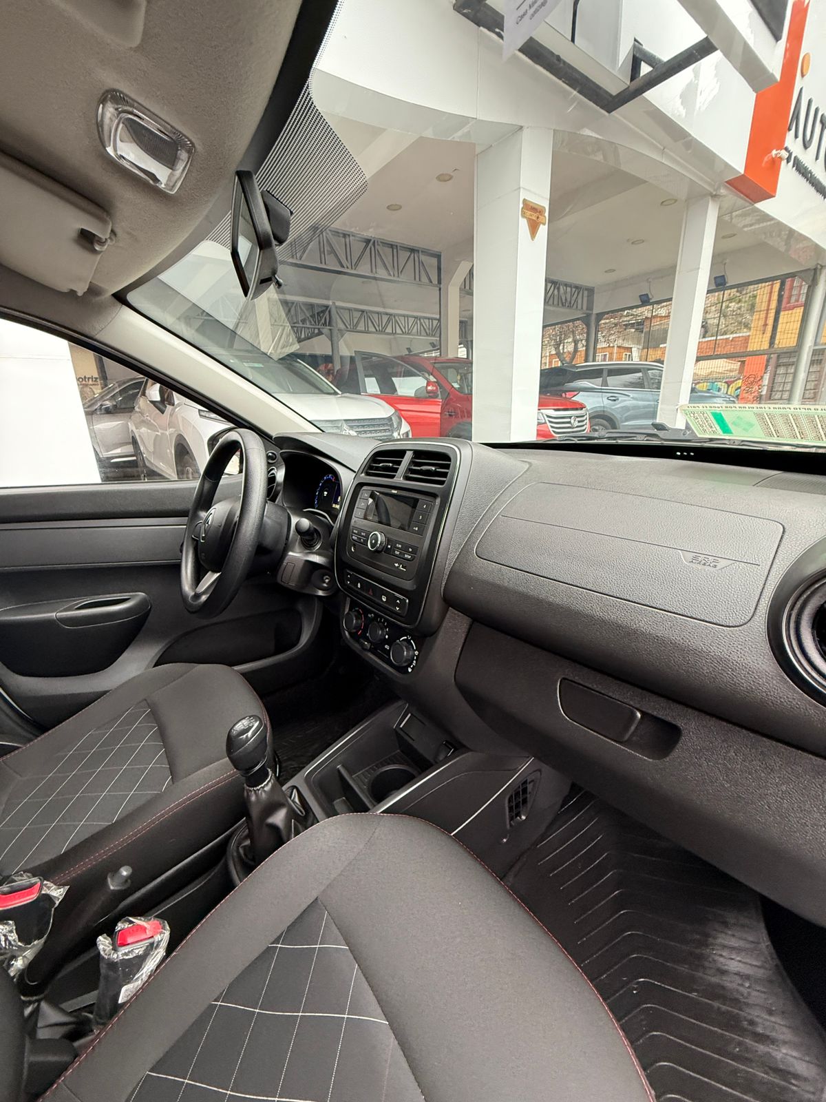 RENAULT KWID HB 1.0, 2023