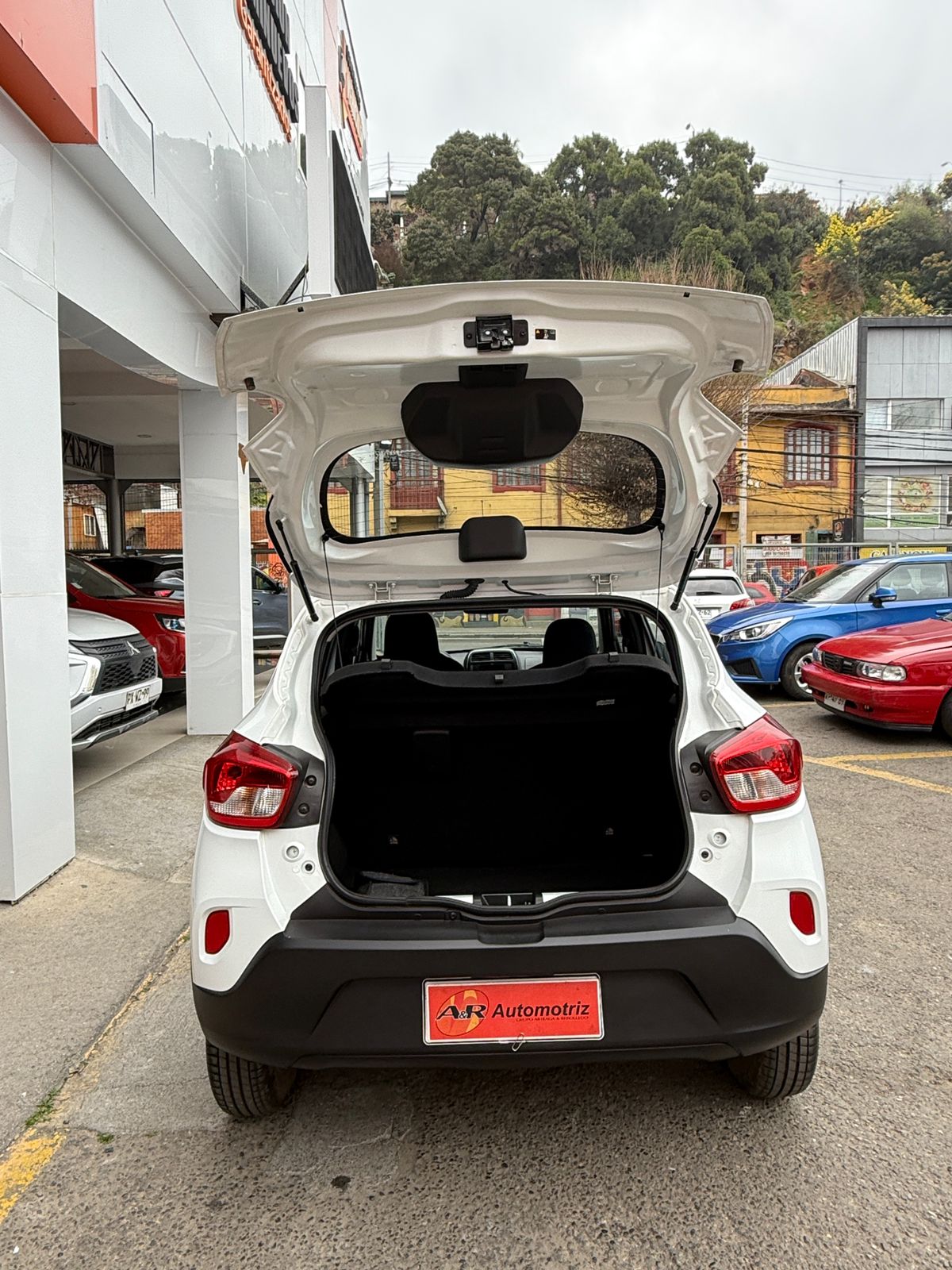 RENAULT KWID HB 1.0, 2023