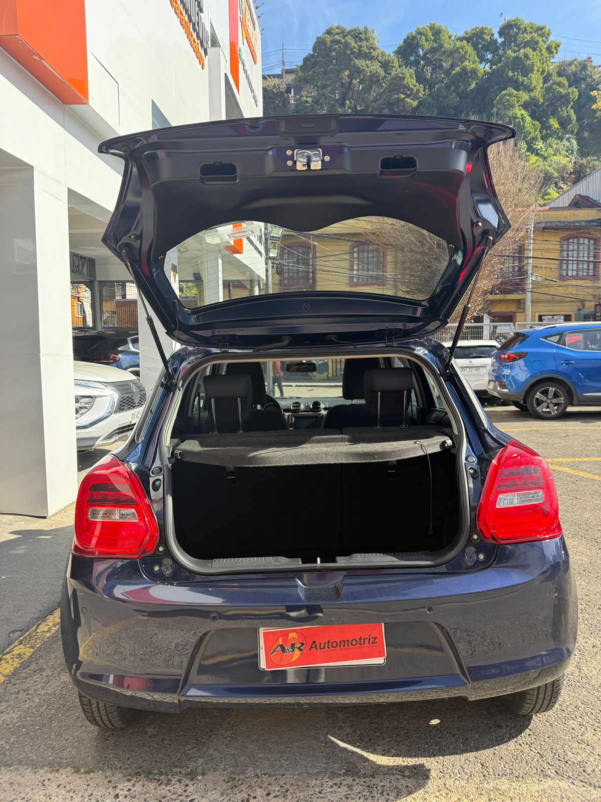SUZUKI SWIFT HB 1.2 2023