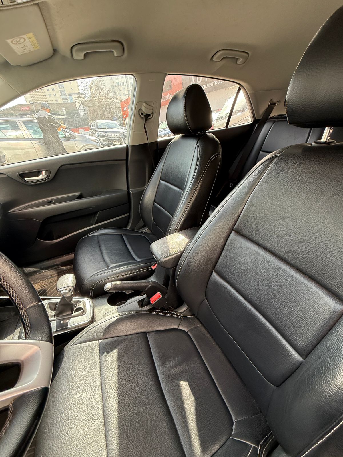KIA RIO 5 1.4 AT 2022
