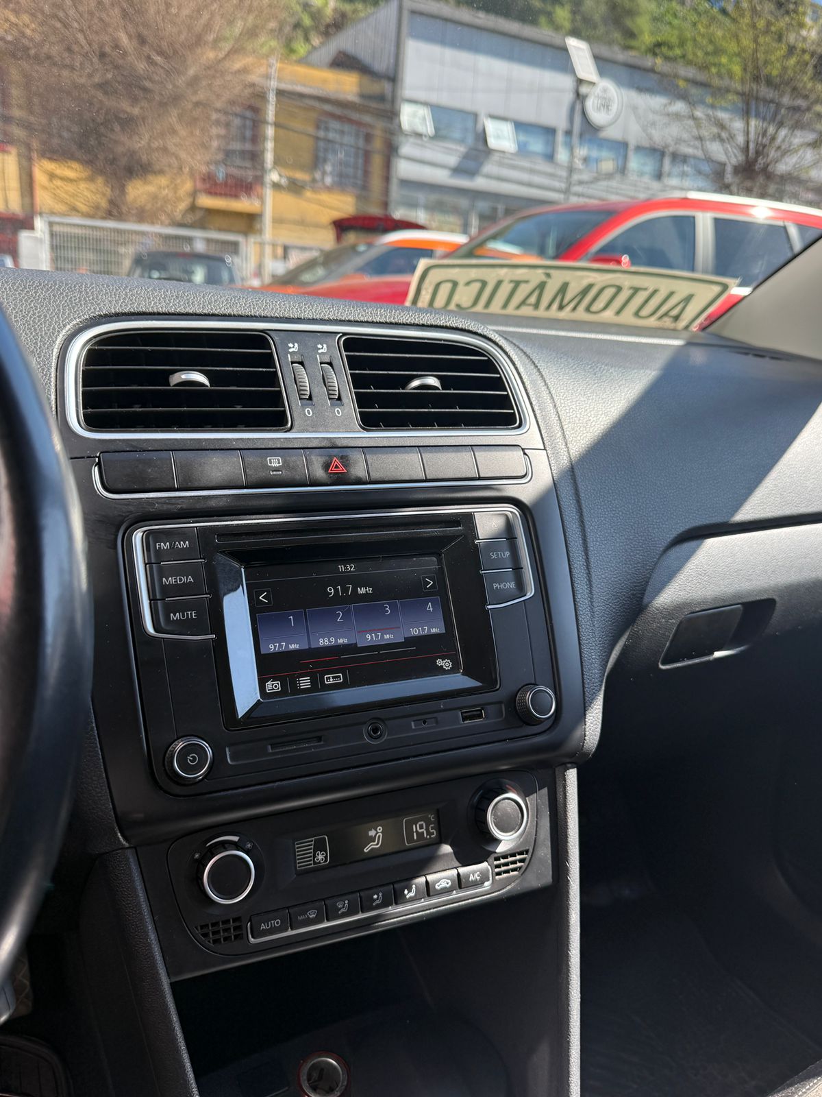 VOLKSWAGEN POLO HB 1.6 AT, 2017