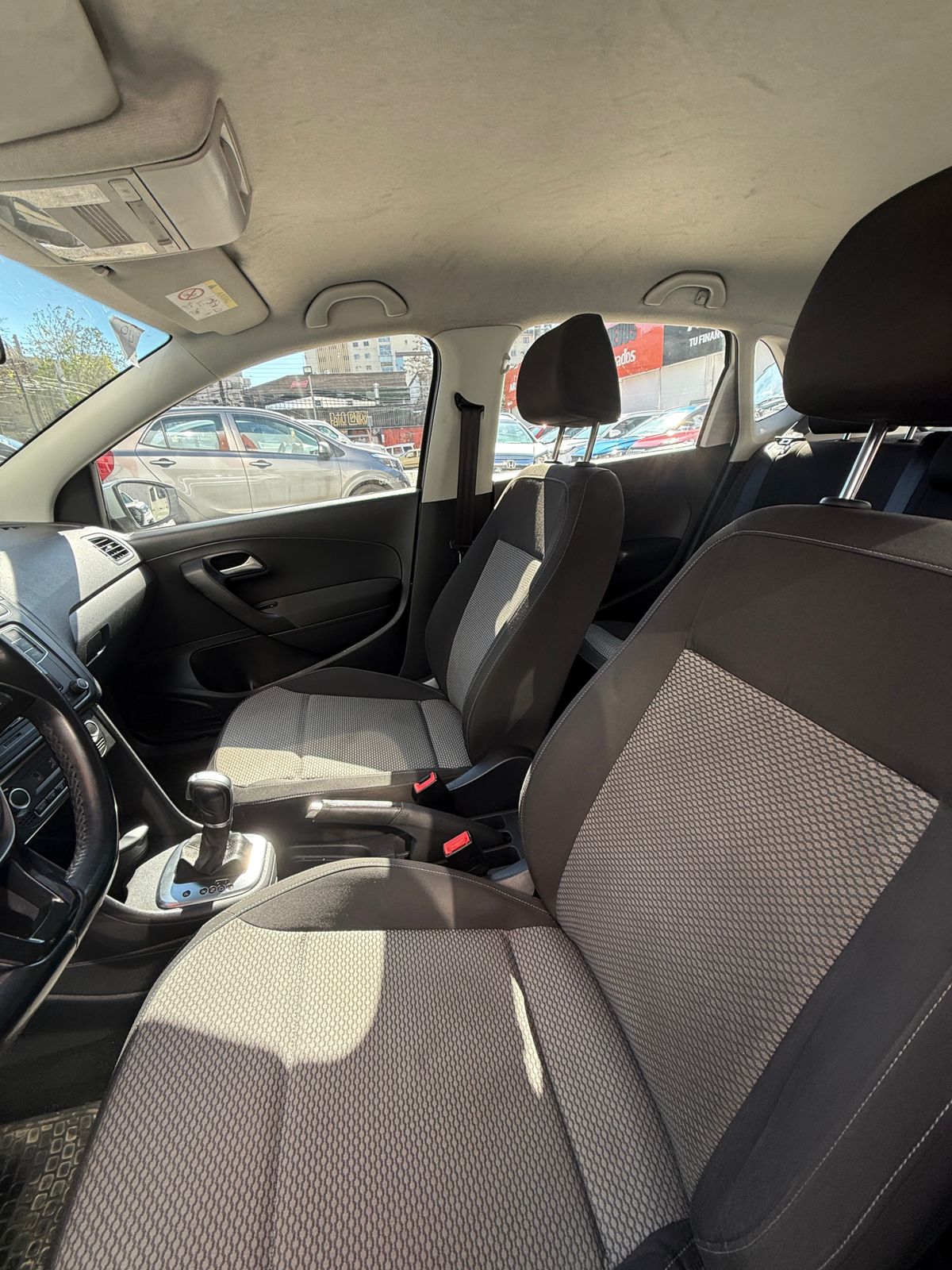 VOLKSWAGEN POLO HB 1.6 AT, 2017