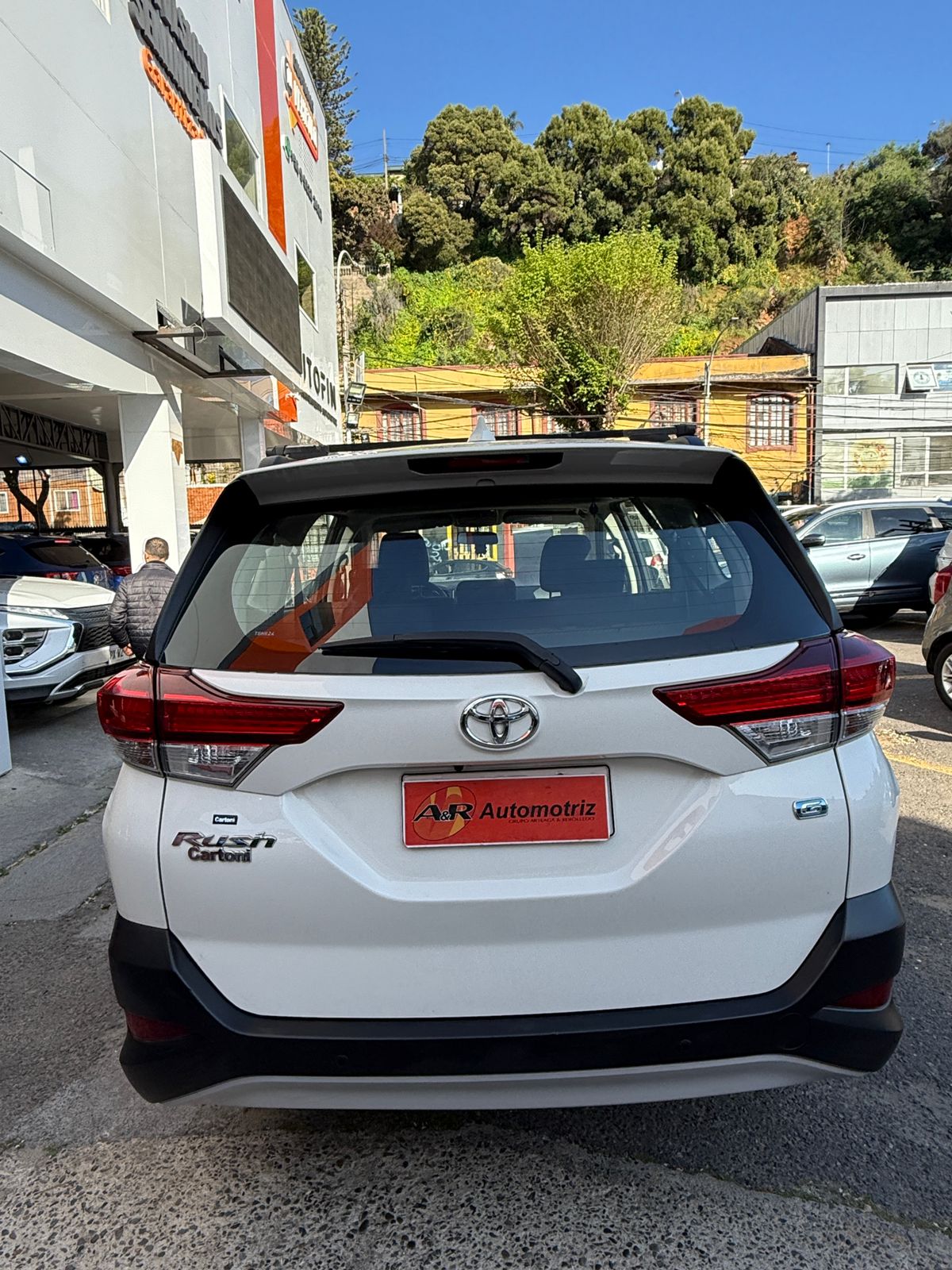 TOYOTA RUSH 1.5 MT 3 CORRIDAS, 2024