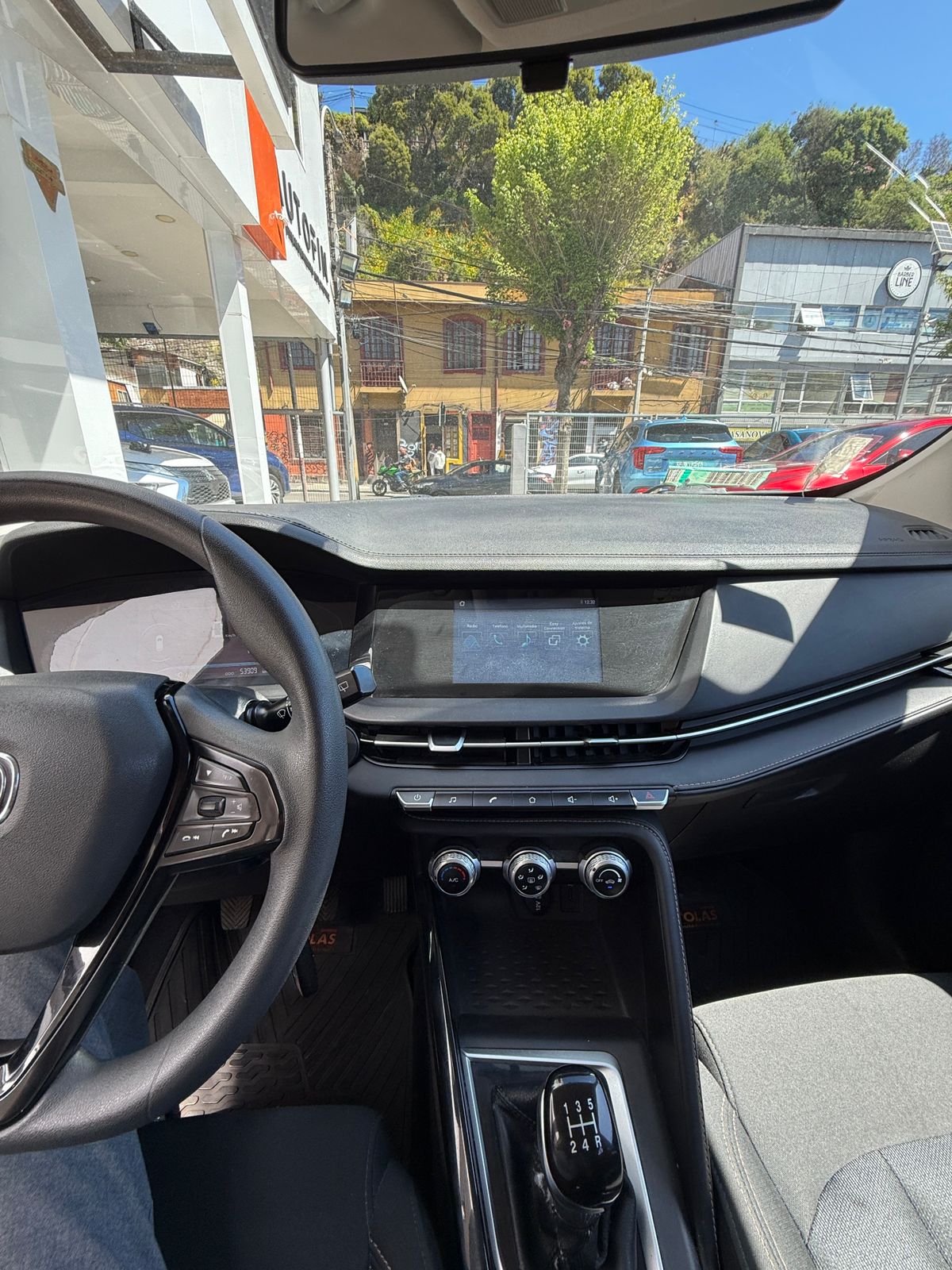 CHANGAN NEW CS15 LUXURY 1.5, 2021