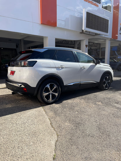 PEUGEOT 3008 BLUE HDI 130 EAT8 1.5 AT, 2021