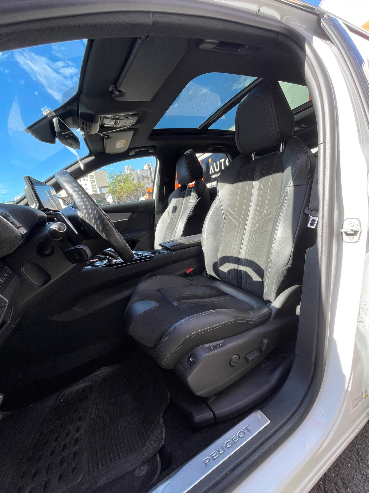 PEUGEOT 3008 BLUE HDI 130 EAT8 1.5 AT, 2021