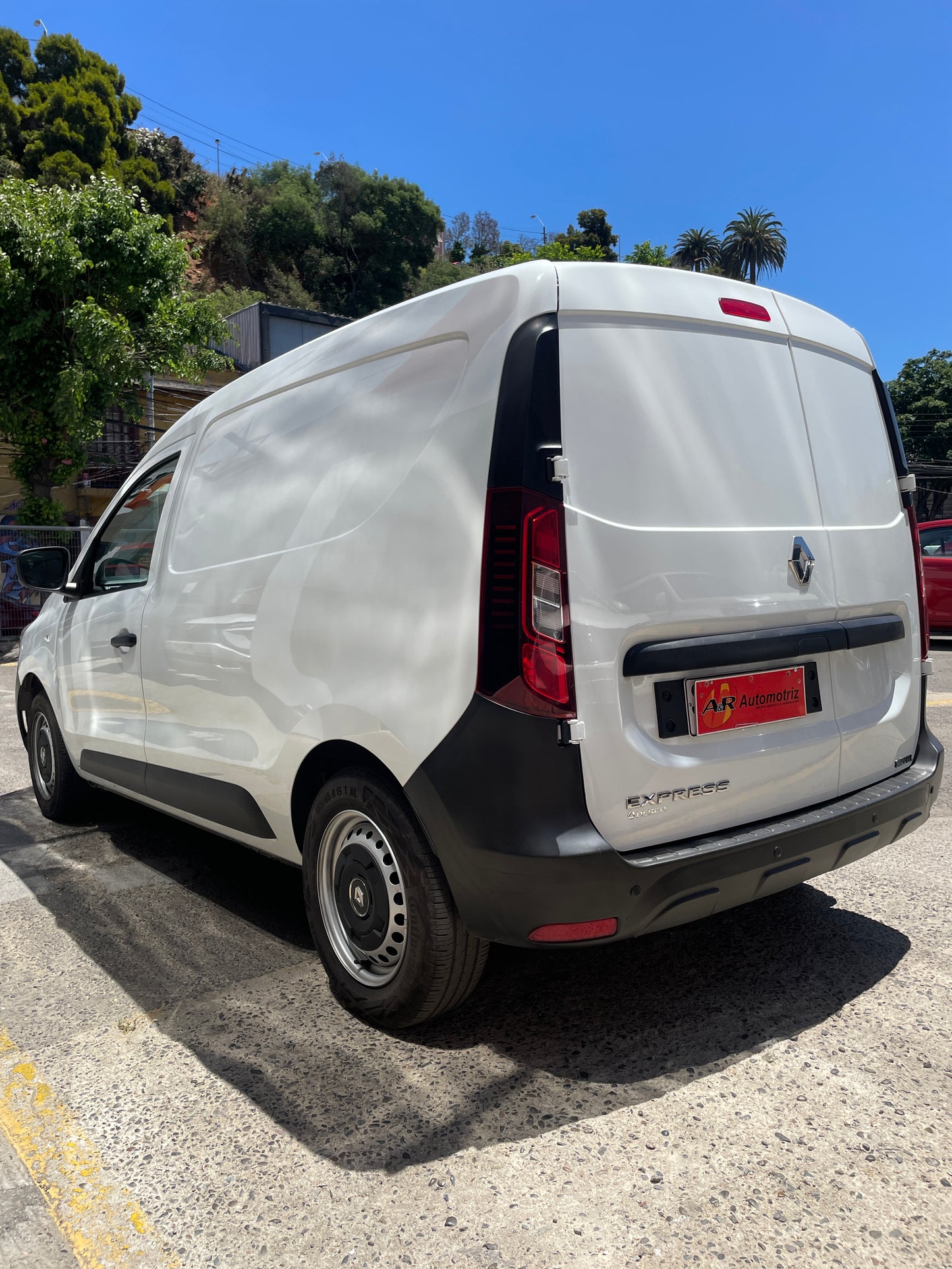 RENAULT EXPRESS 1.5 DIESEL, 2023
