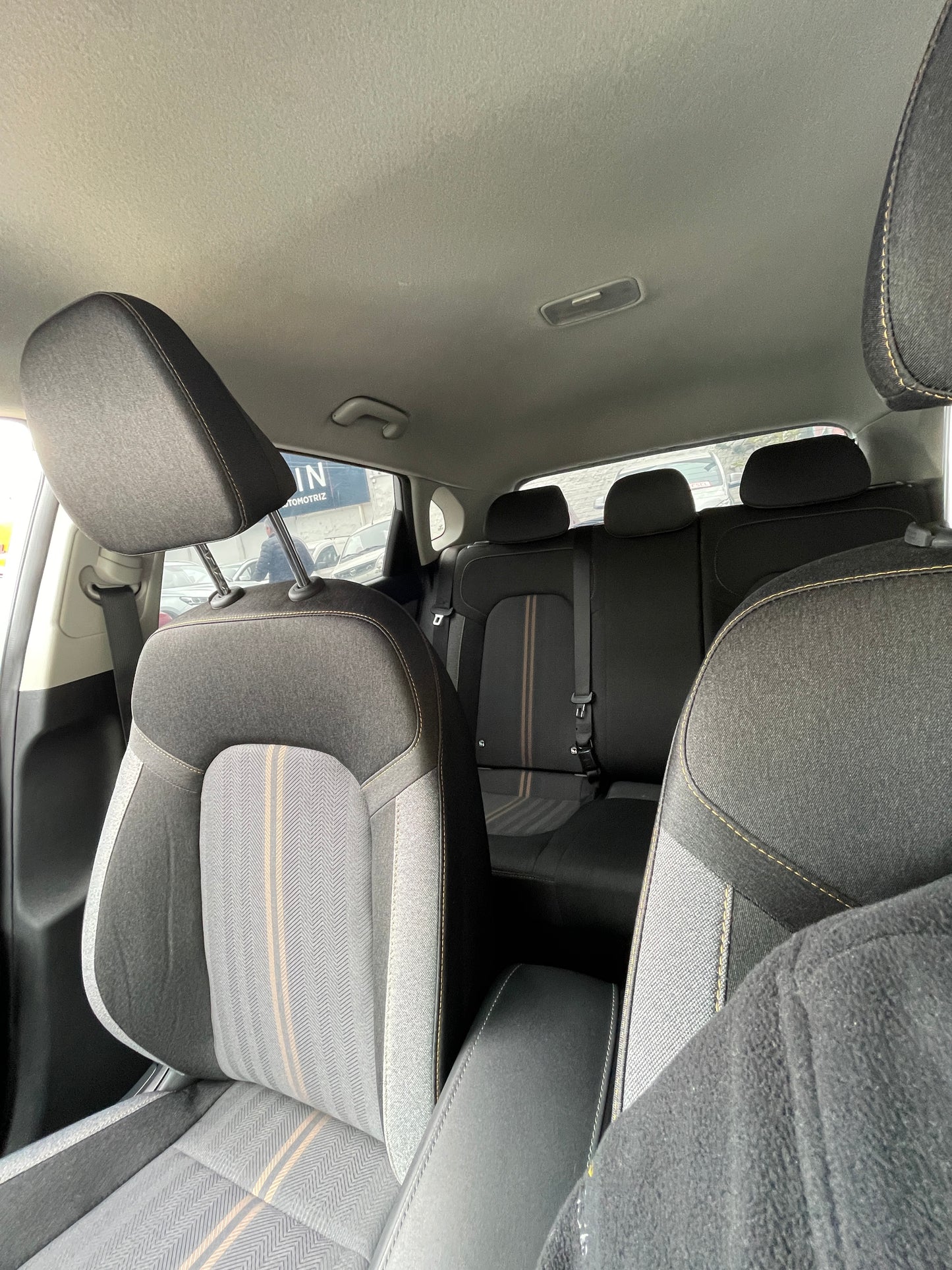 KIA K3 CROSS EX 1.4, 2025