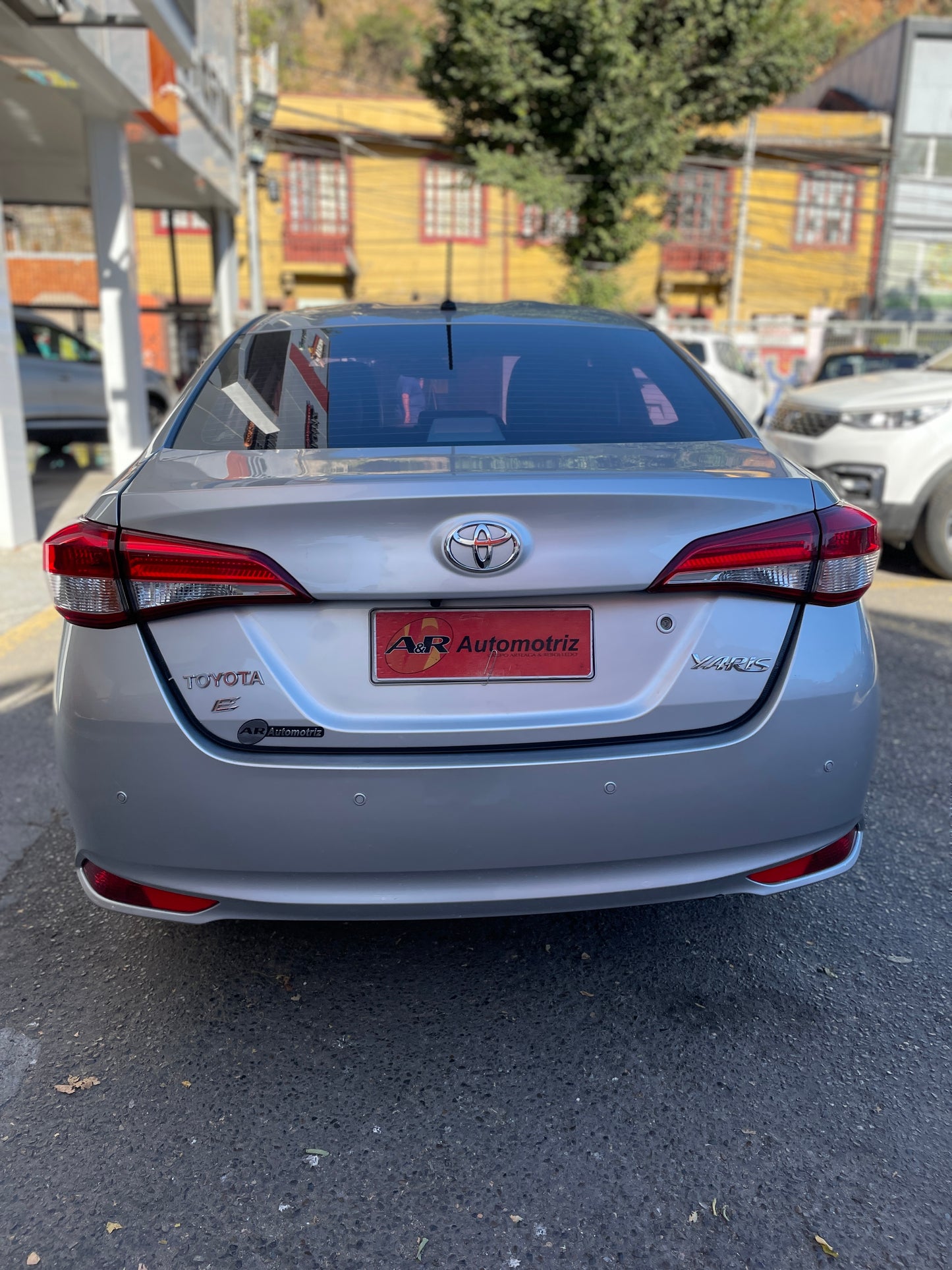 TOYOTA YARIS SEDAN 1.5 AT, 2020