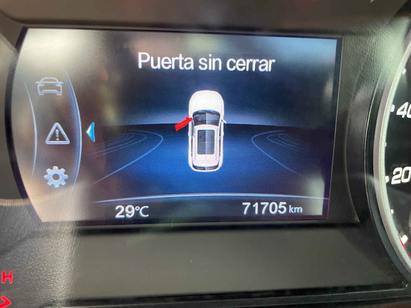 CHANGAN CS35 LUXURY 1.6, 2022