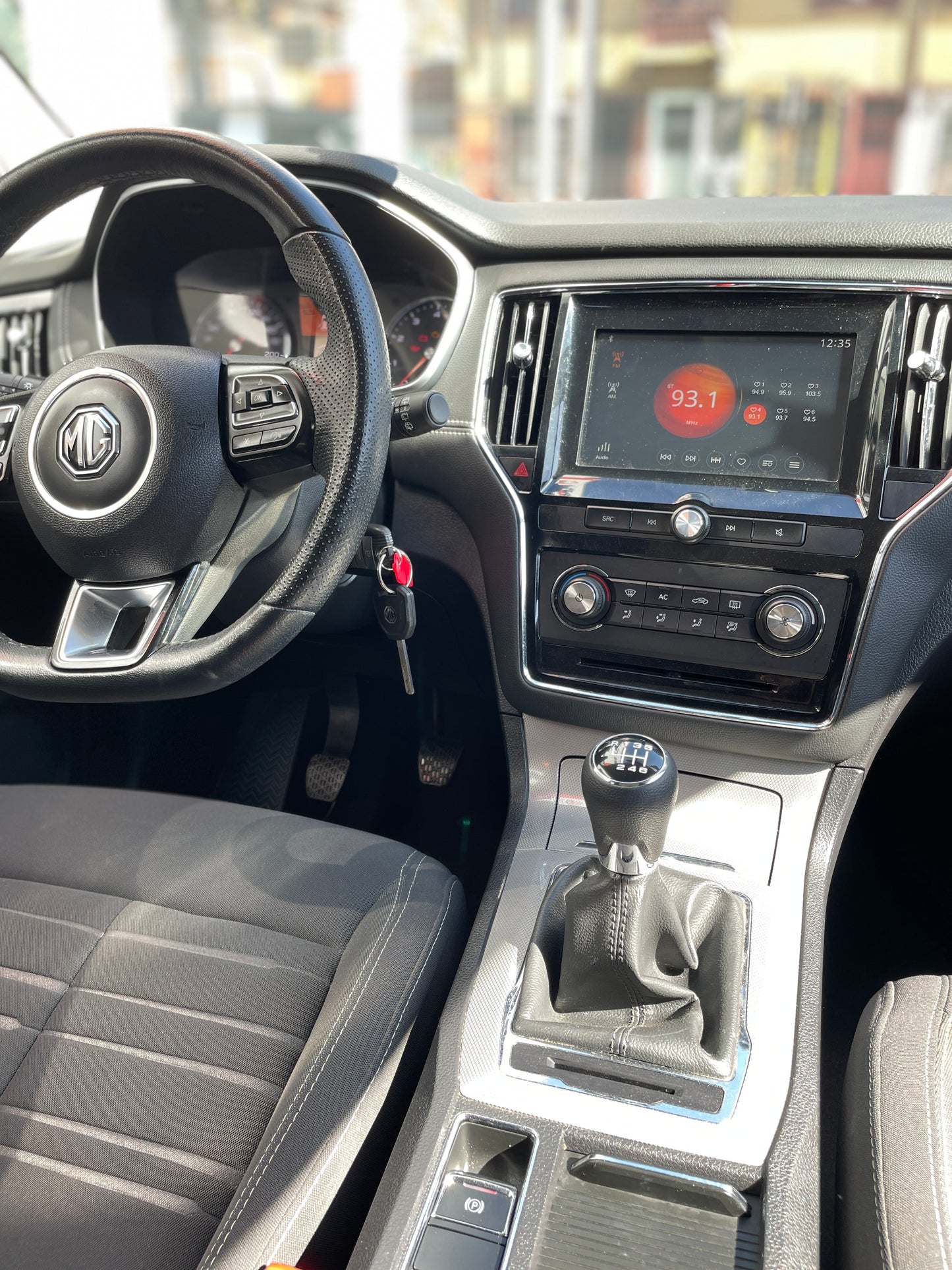 MG RX5 1.5, 2023