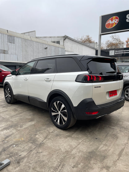 PEUGEOT 5008 1.6 C/CADENA 3 CORRIDAS AT, 2024