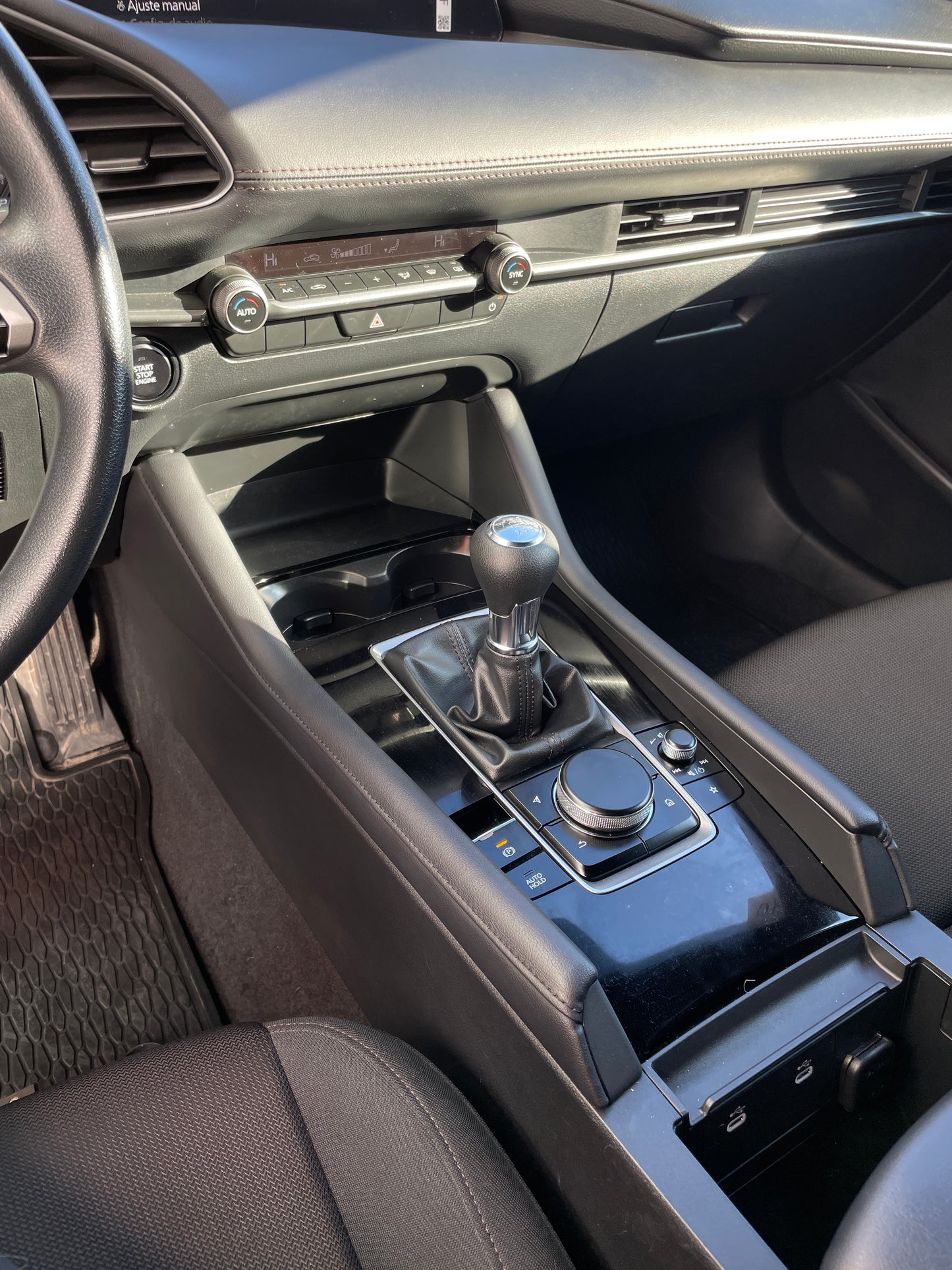 MAZDA 3 HB 2.0, 2024
