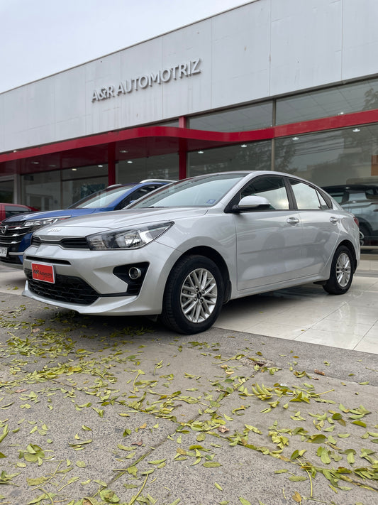 KIA RIO 4 6MT 1.4, 2024