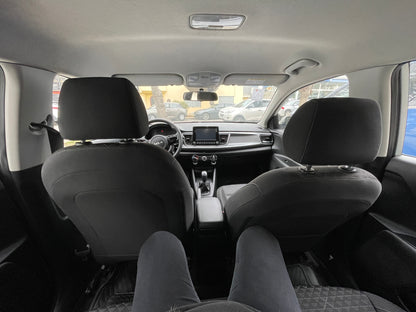 KIA RIO 4 6MT 1.4, 2024