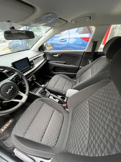 KIA RIO 4 6MT 1.4, 2024