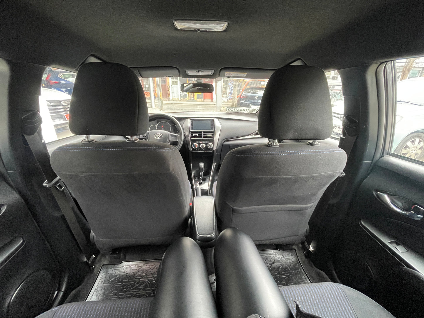 TOYOTA	YARIS HB 1.5 AT, 2022