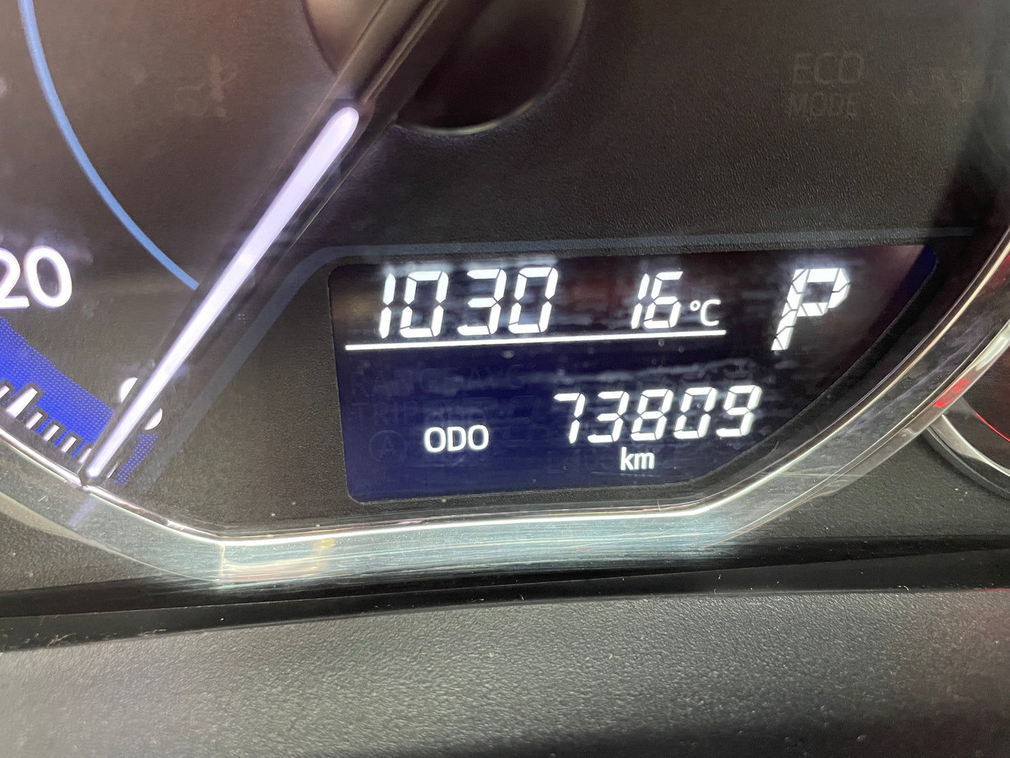 TOYOTA	YARIS HB 1.5 AT, 2022