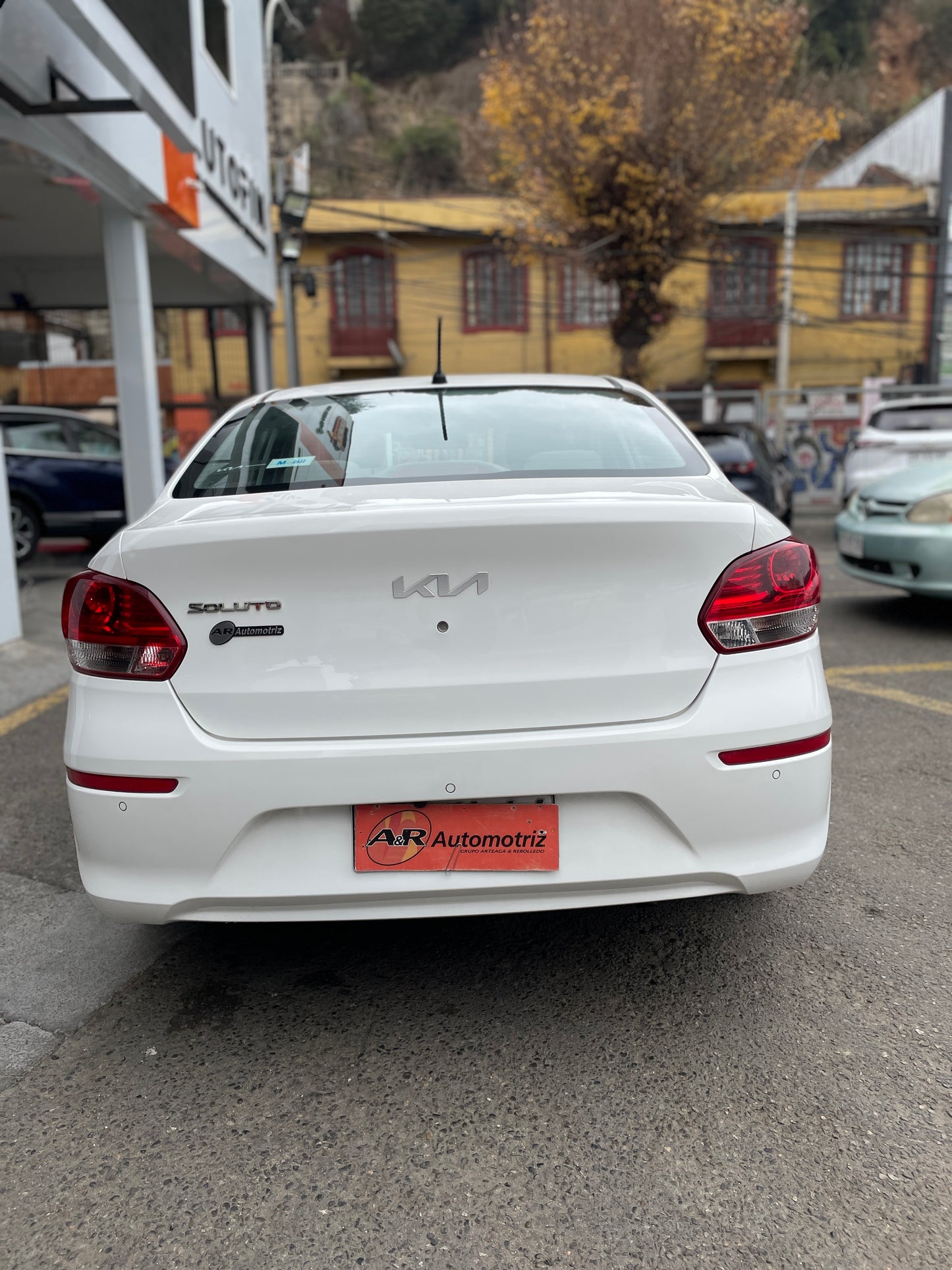 KIA SOLUTO 1.4, 2023