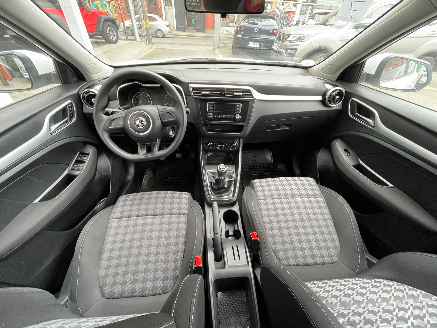 MG ZS 5P 1.5, 2024