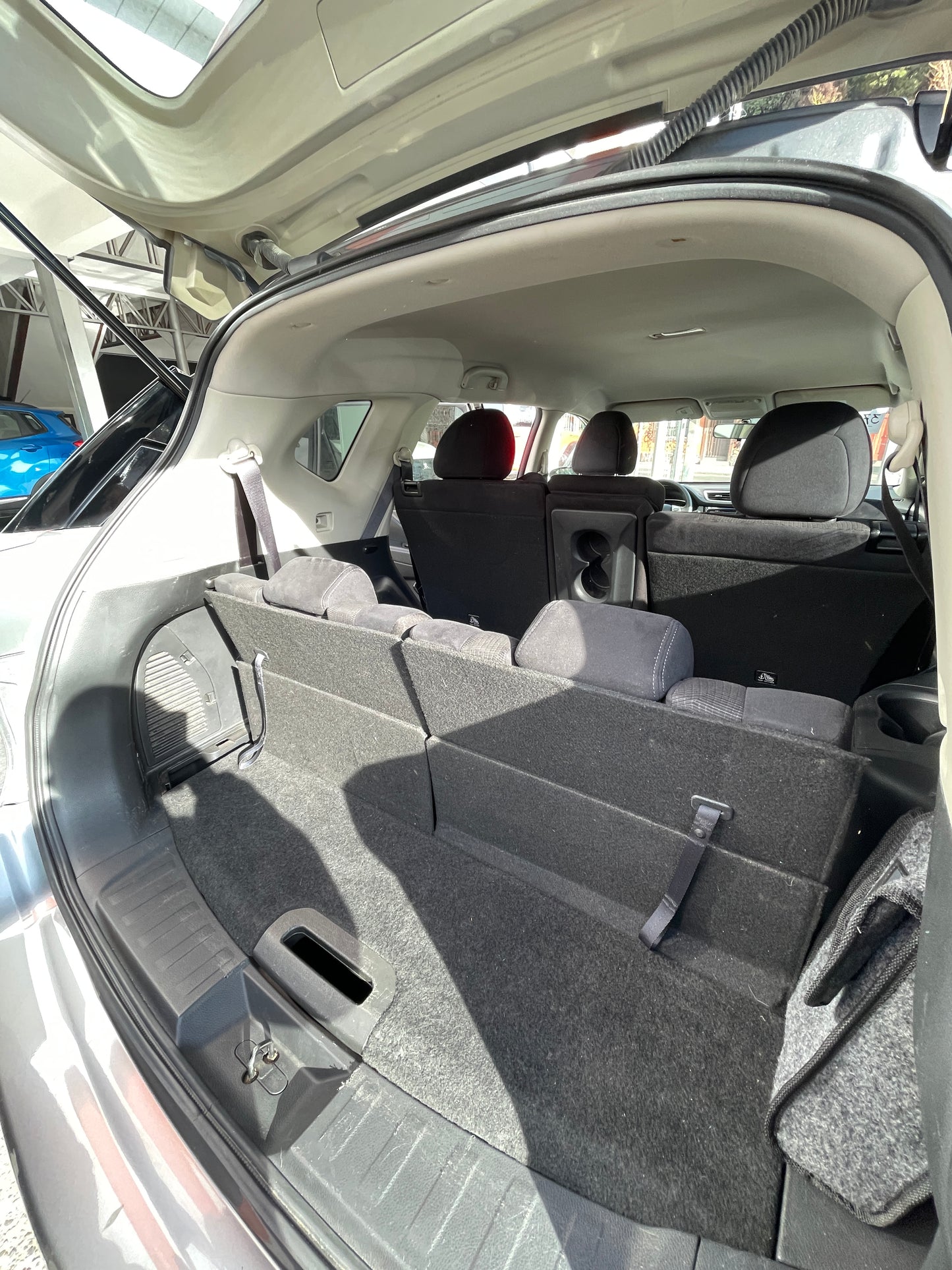 NISSAN XTRAIL CVT 2.5 AT, 3 CORRIDAS ASIENTOS, 2017