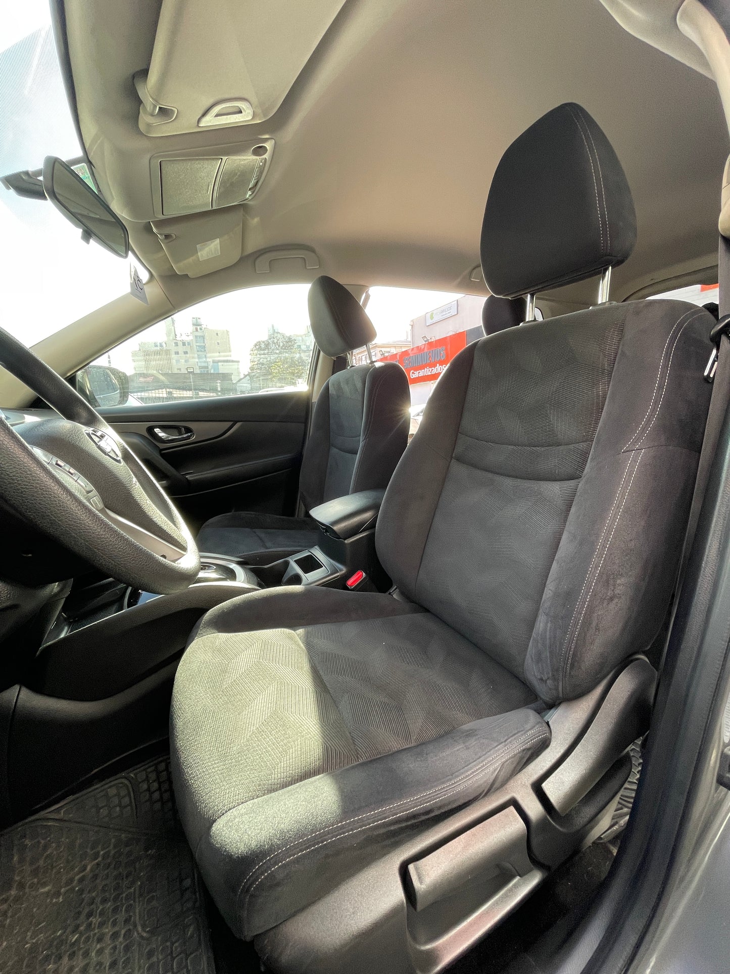 NISSAN XTRAIL CVT 2.5 AT, 3 CORRIDAS ASIENTOS, 2017
