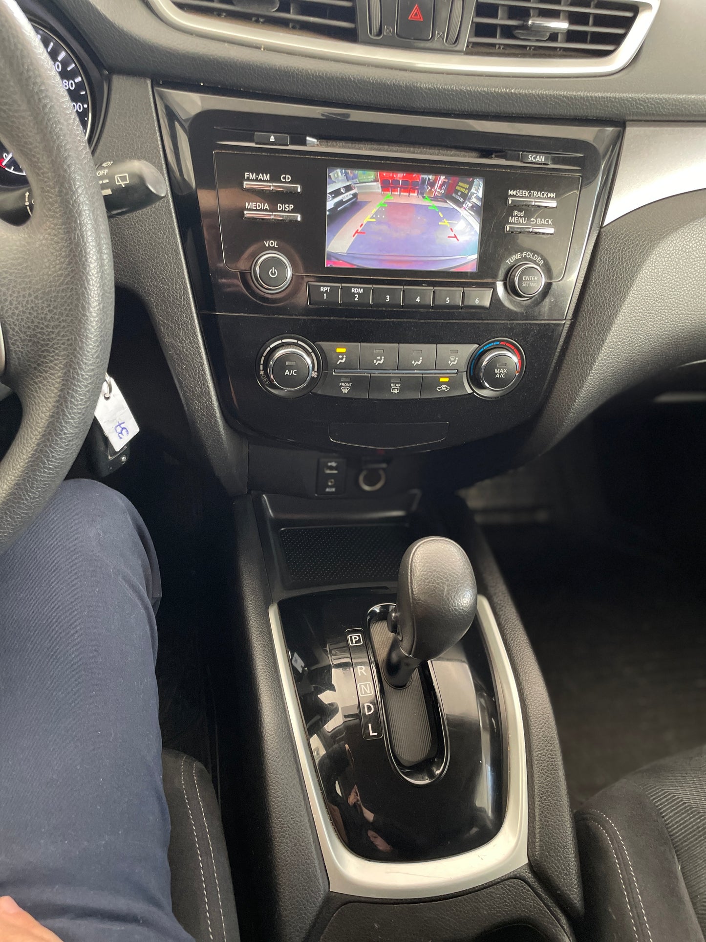 NISSAN XTRAIL CVT 2.5 AT, 3 CORRIDAS ASIENTOS, 2017