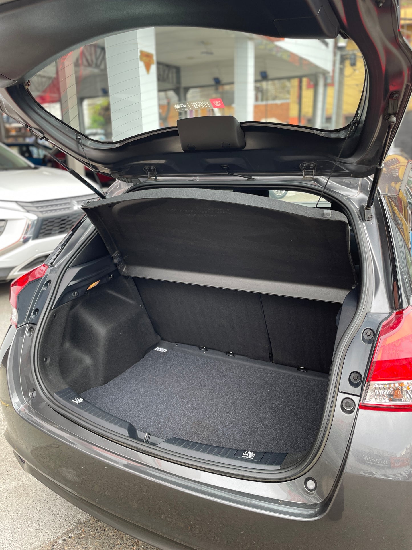 TOYOTA YARIS HB 1.5 AT, 2023