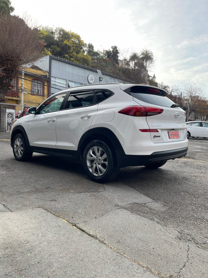 HYUNDAI  TUCSON TL 2.0,	2021