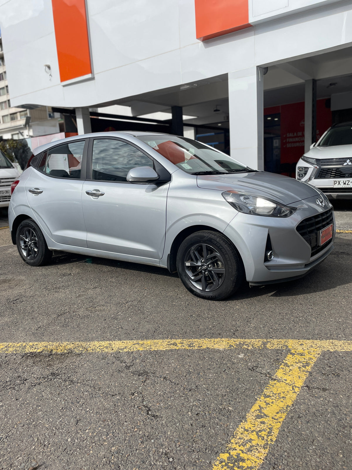 HYUNDAI  GRAND I10 HB 1.2, 2023