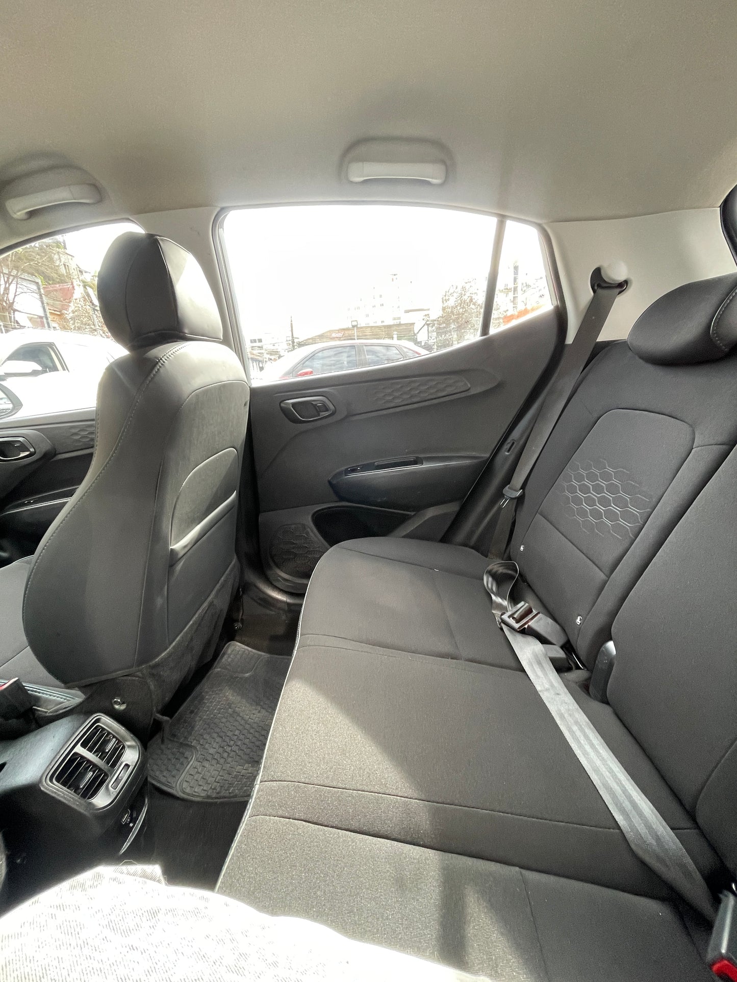 HYUNDAI  GRAND I10 HB 1.2, 2023