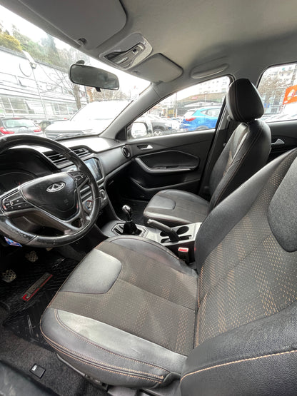 Chery Tiggo 2 — foto 28 de 40
