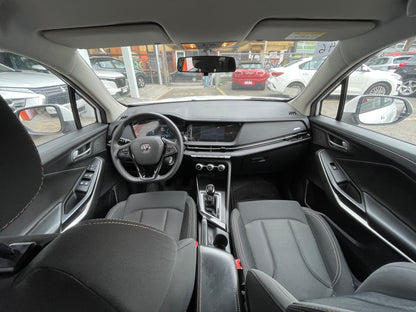 Changan New Cs15 — foto 28 de 40