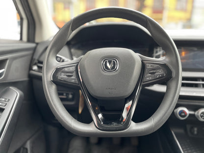 Changan New Cs15 — foto 29 de 40