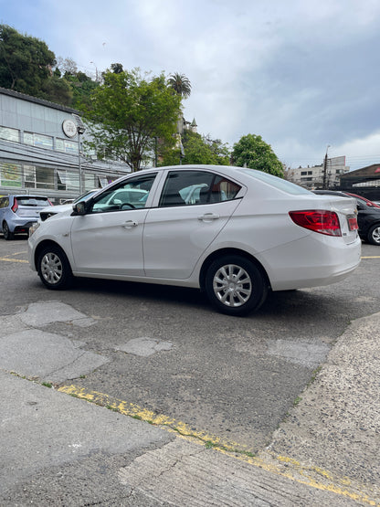 Chevrolet Sail — foto 22 de 40