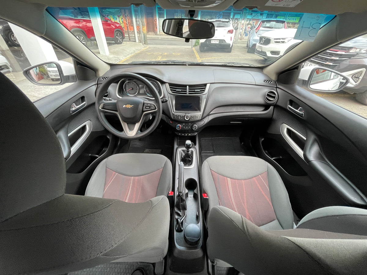 Chevrolet Sail — foto 11 de 40