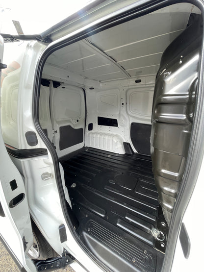 RAM VAN 700 CITY 5P 1.2, 2023