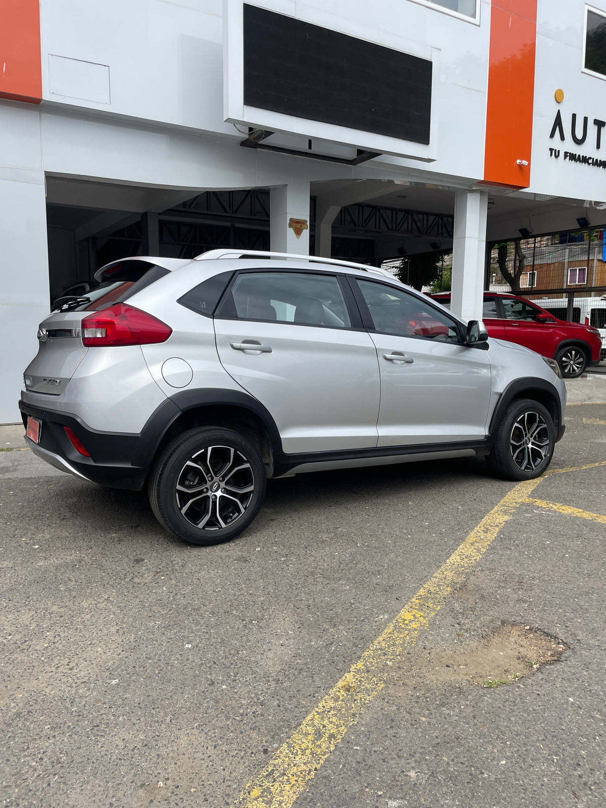 Chery Tiggo 2 — foto 6 de 40