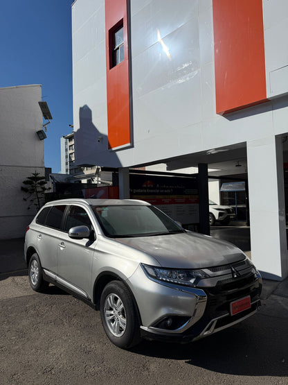 MITSUBISHI OUTLANDER 2.0, 2021