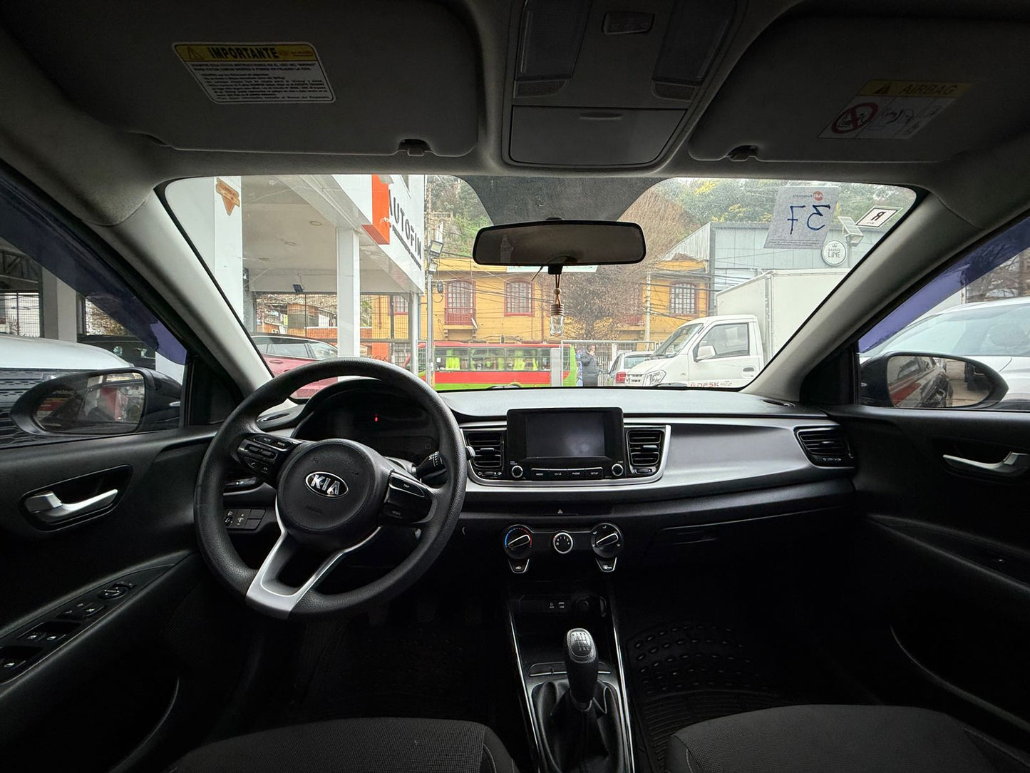KIA RIO 5 EX 1.4 SIN AC, 2019