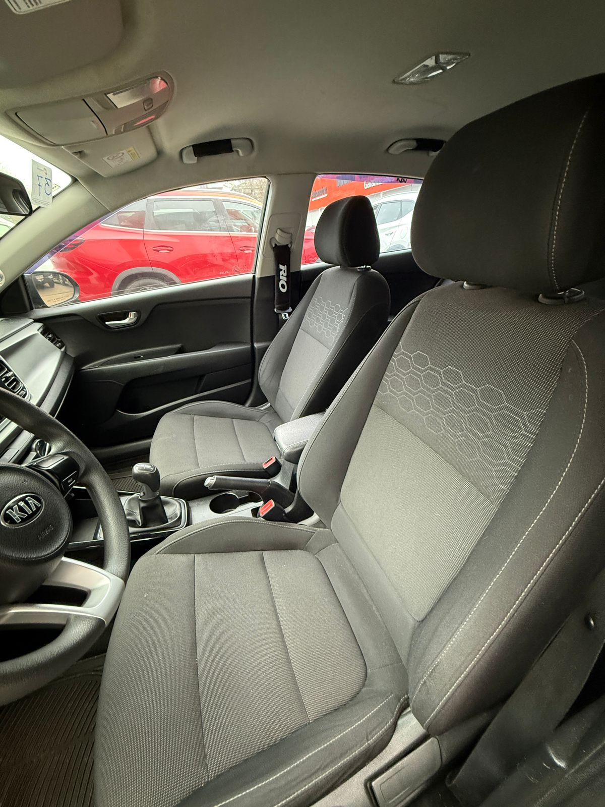 KIA RIO 5 EX 1.4 SIN AC, 2019