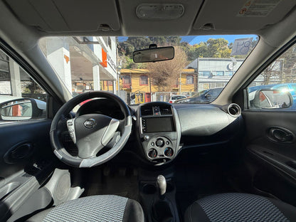 NISSAN VERSA SEDAN 1.6, 2020