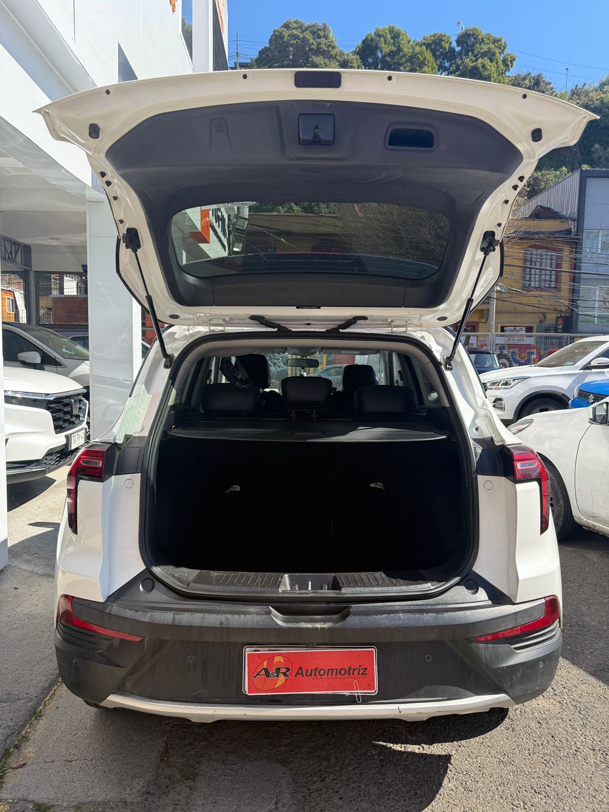 JAC JS4 LUXURY HB 1.5, 2023