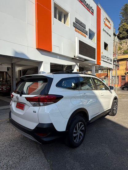TOYOTA RUSH 1.5 MT 3 CORRIDAS, 2024