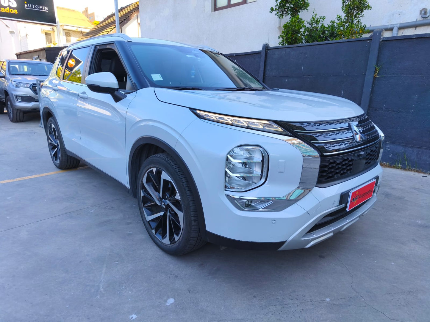 MITSUBISHI OUTLANDER GLS 4X4 2.5 AT, 2024